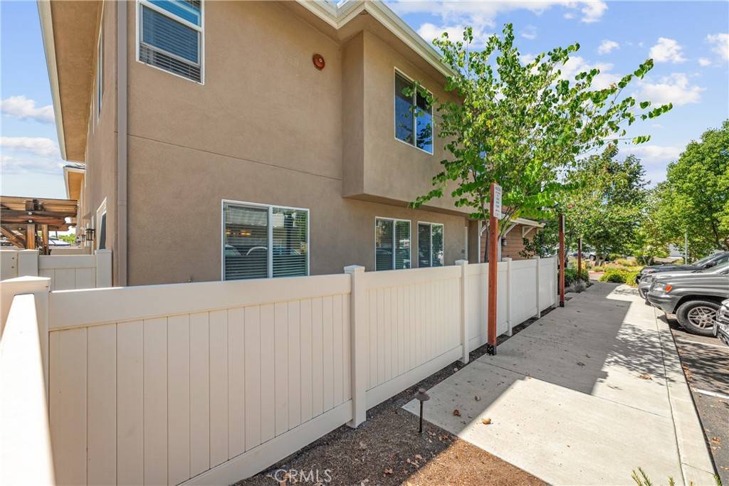 Ramona, CA 92065,1312 Shoshone Falls DR