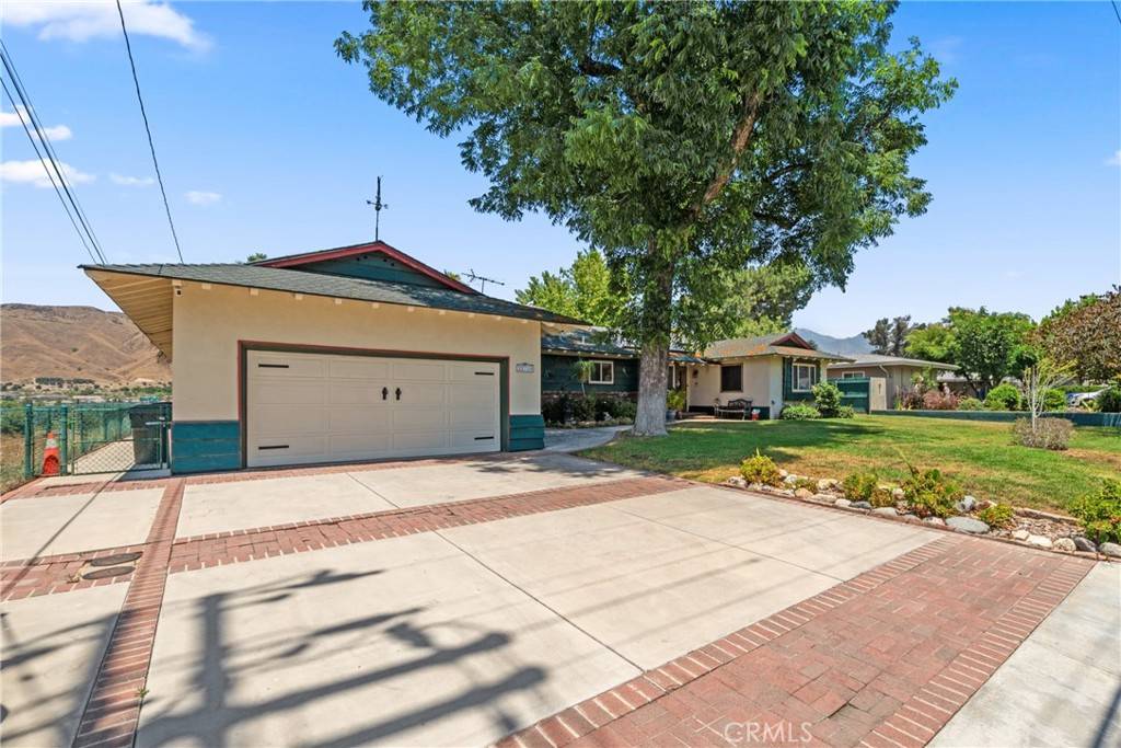 Yucaipa, CA 92399,33708 Washington DR