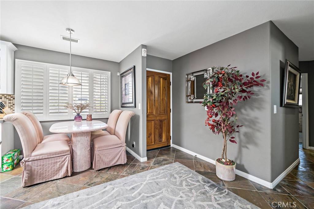 Cathedral City, CA 92234,39004 Knoll View CIR