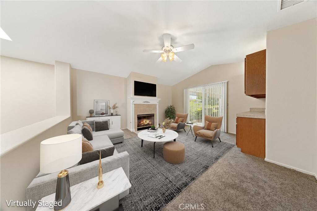 Murrieta, CA 92562,40451 Via Amapola