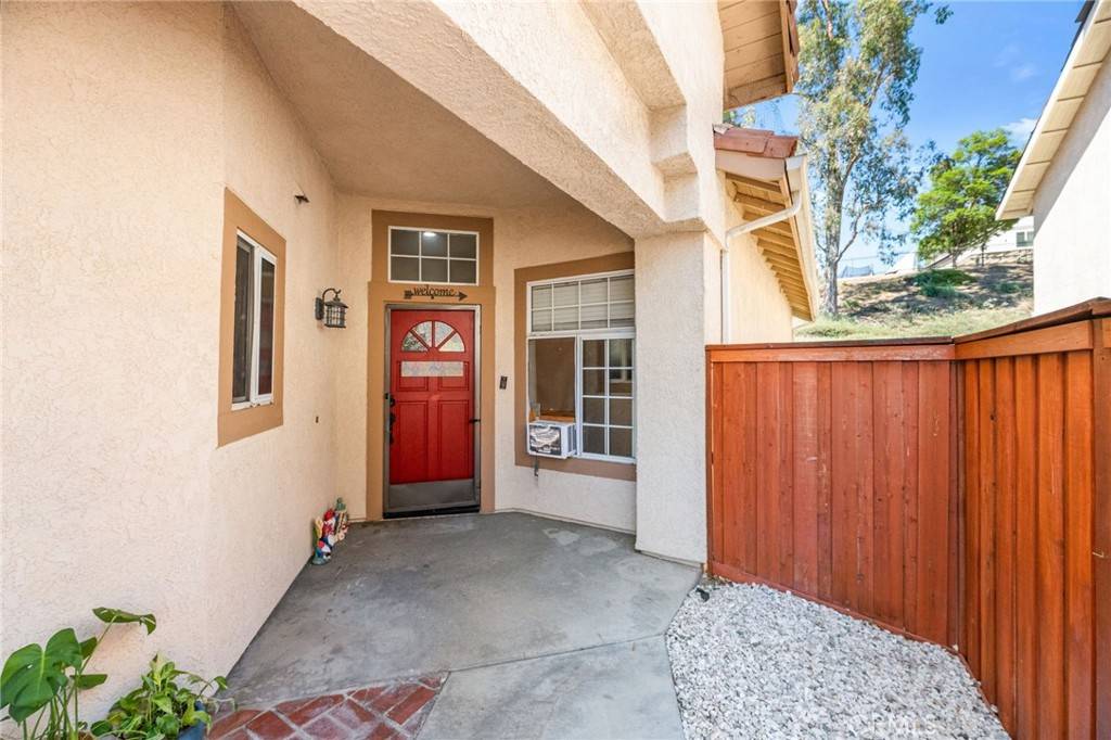 Murrieta, CA 92562,23832 Castinette