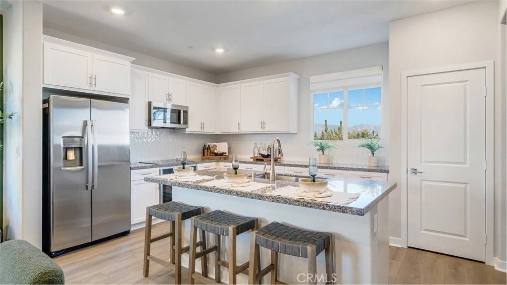 Rialto, CA 92376,1631 Eagle RD