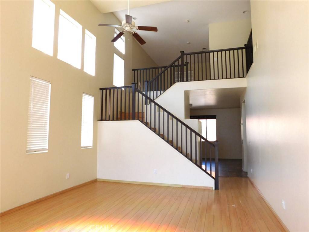 Temecula, CA 92591,42014 Acacia WAY