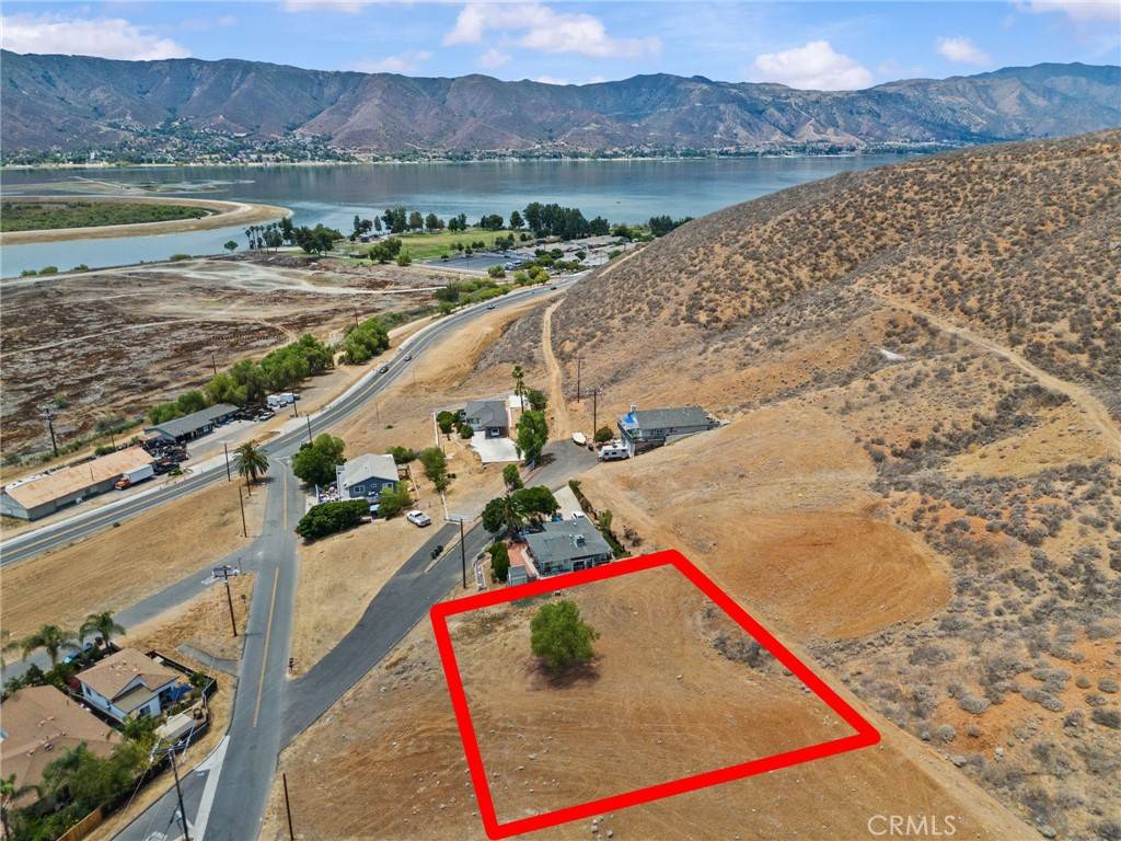 Lake Elsinore, CA 92530,0 Country Club Blvd