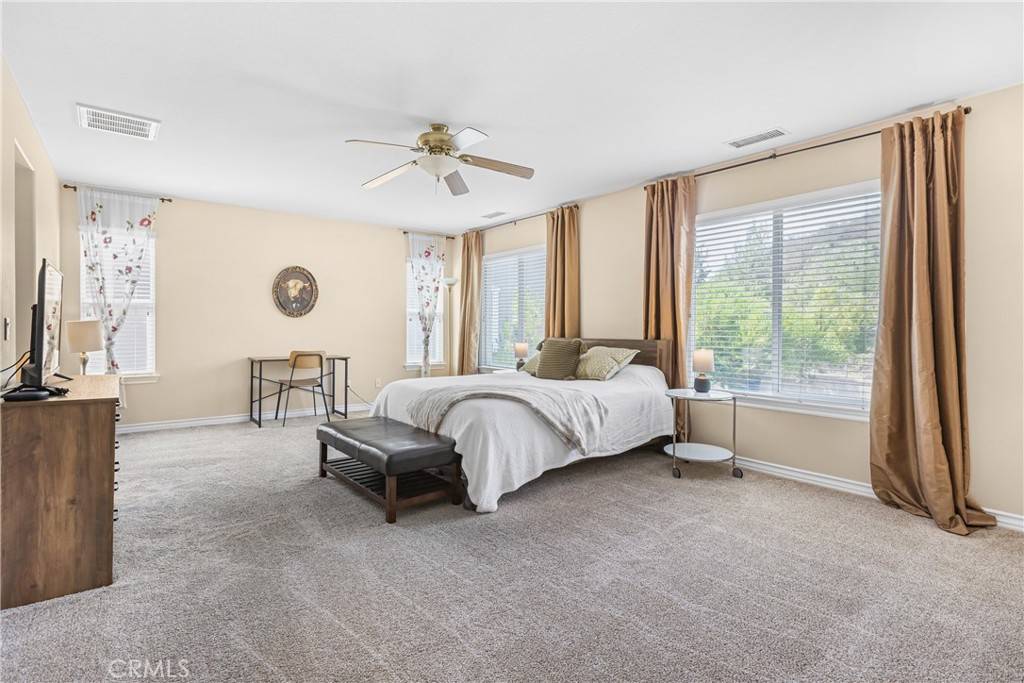 Murrieta, CA 92562,27123 Coral Bells WAY