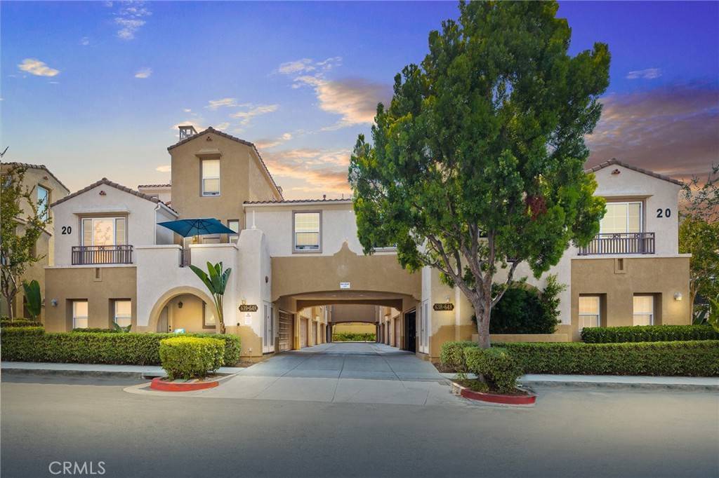 San Marcos, CA 92078,647 Hatfield DR
