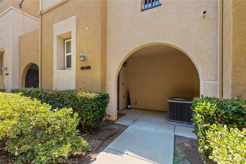 San Marcos, CA 92078,647 Hatfield DR