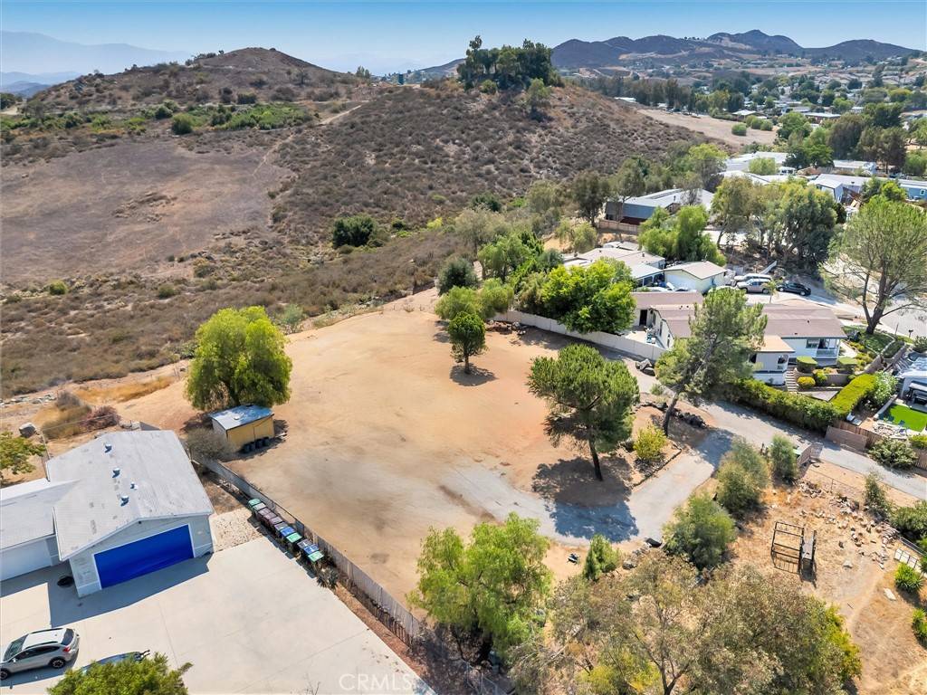 Wildomar, CA 92595,33310 Homestead LN