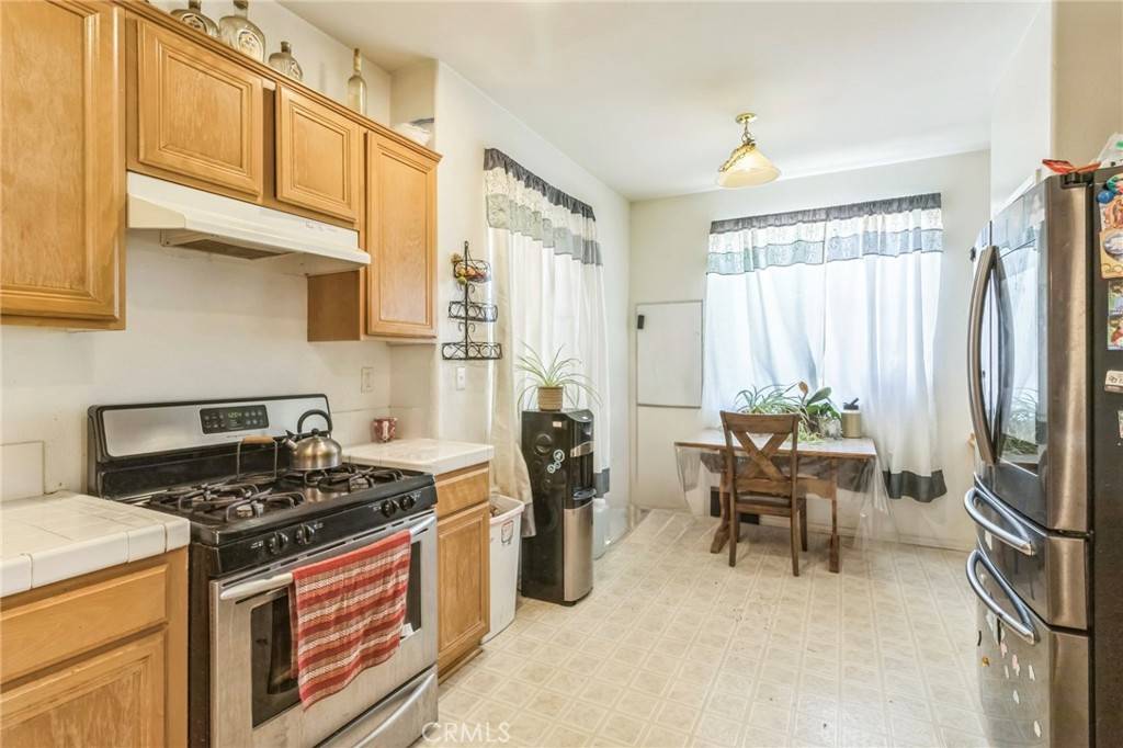 Adelanto, CA 92301,14551 Heatherdale CT