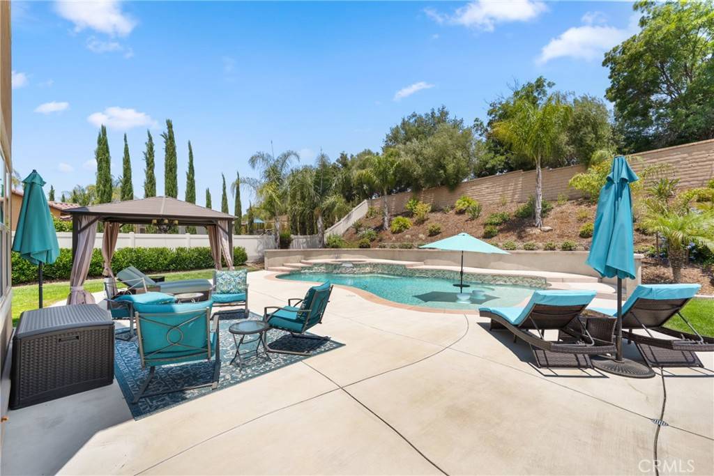 Winchester, CA 92596,32768 Cherokee Rose ST
