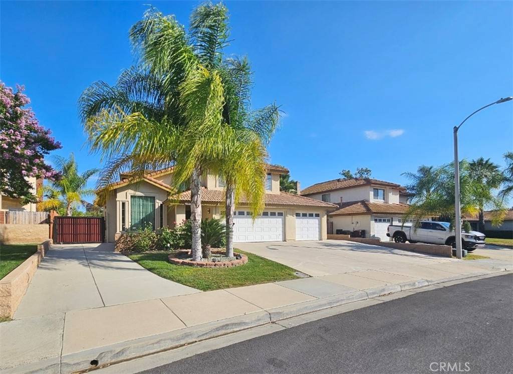 Murrieta, CA 92563,39620 Glenwood CT