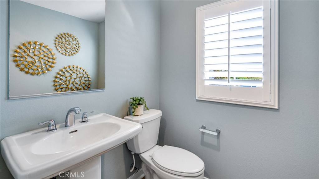 Ontario, CA 91762,2741 E Amberley Privado