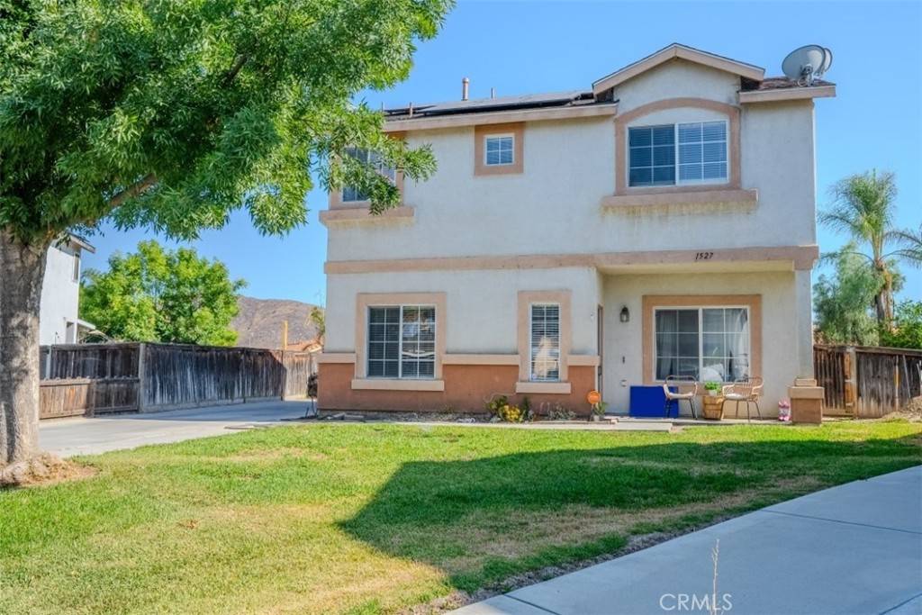 Hemet, CA 92545,1527 Palomar Mountain PL