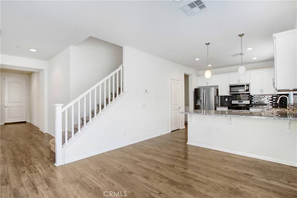 Grand Terrace, CA 92313,11839 Greenbrier LN