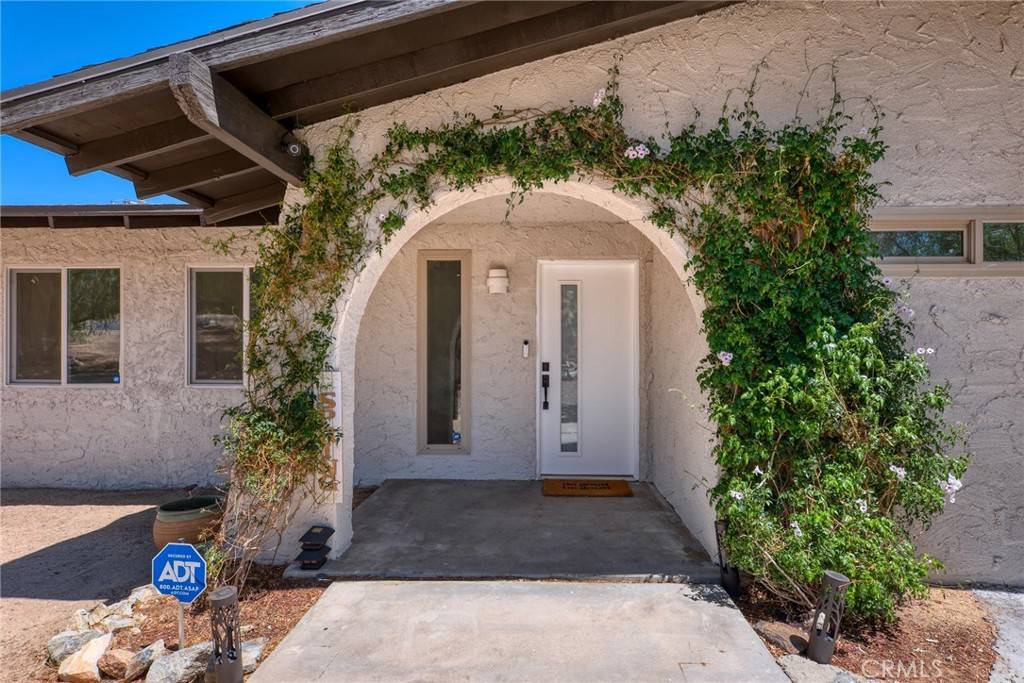 Yucca Valley, CA 92284,56740 Free Gold DR