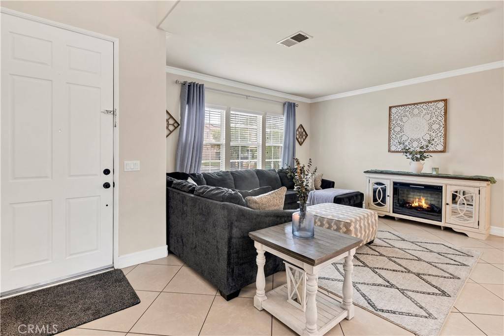 Hemet, CA 92545,3663 Claremont St