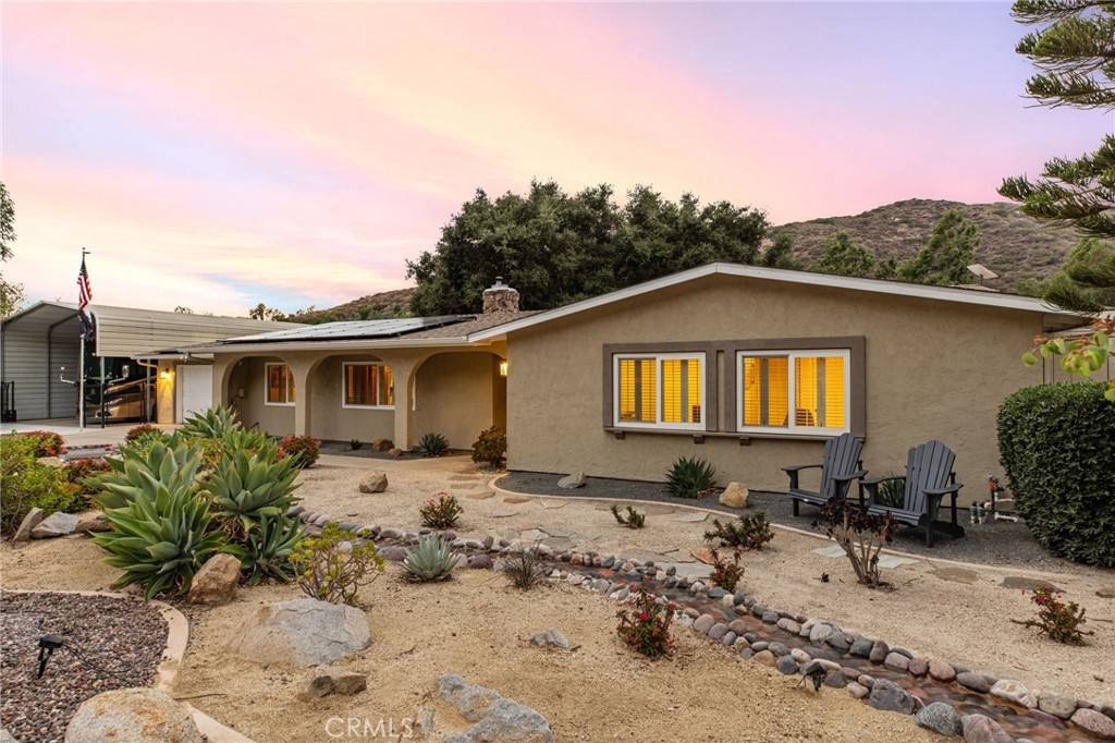 Escondido, CA 92027,3740 Foxley DR