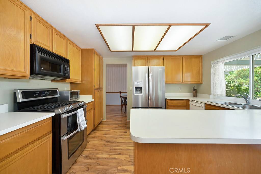 Lake Elsinore, CA 92530,30590 Plumas ST