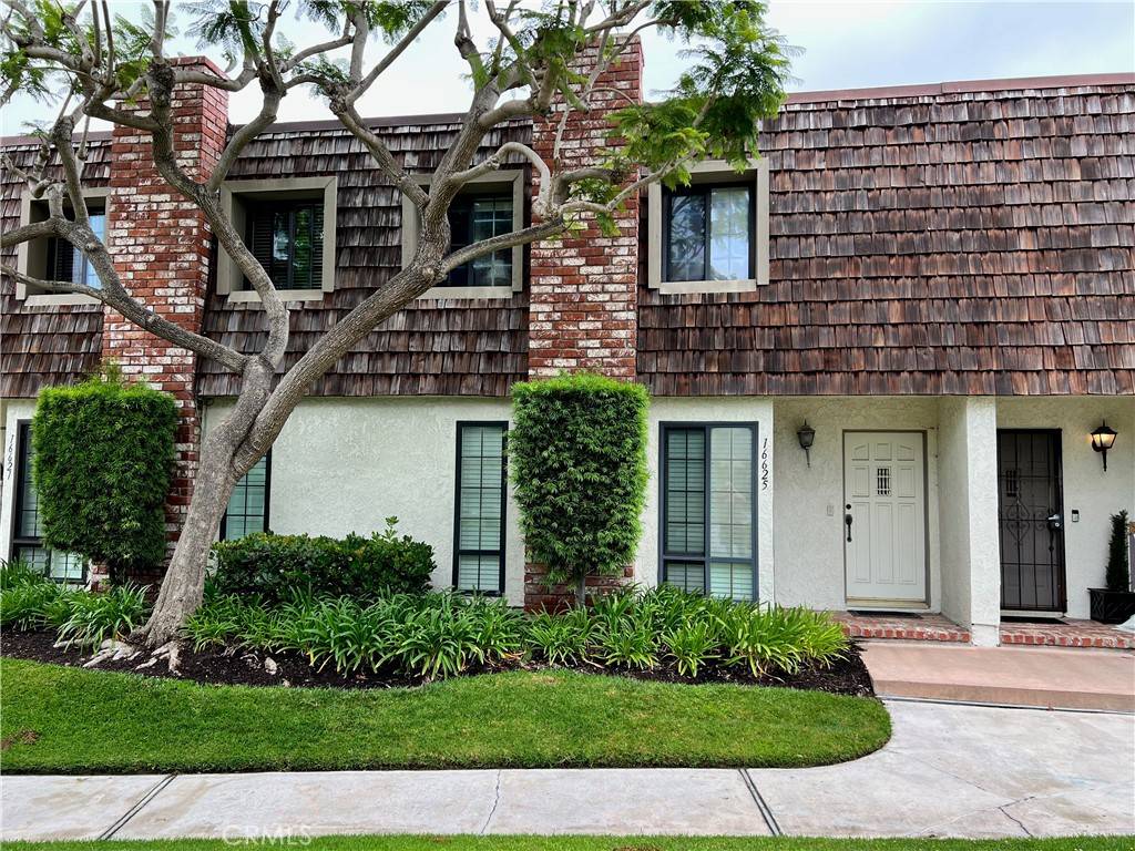 Huntington Beach, CA 92649,16625 Castaway LN