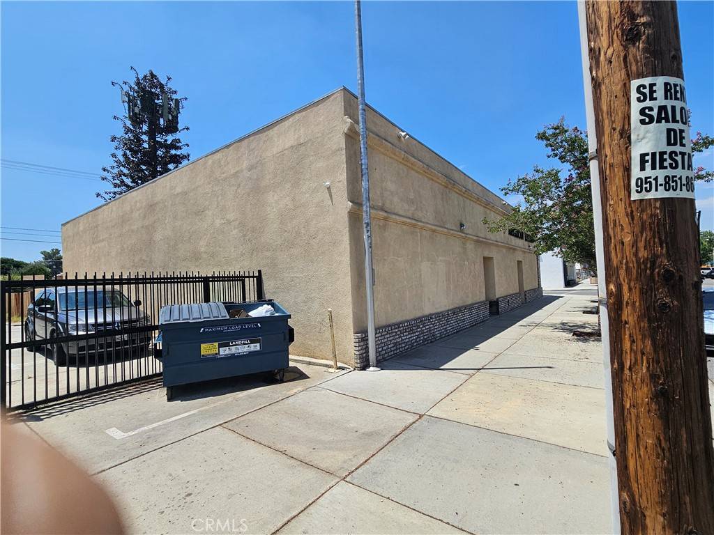 San Jacinto, CA 92583,300 E Main ST