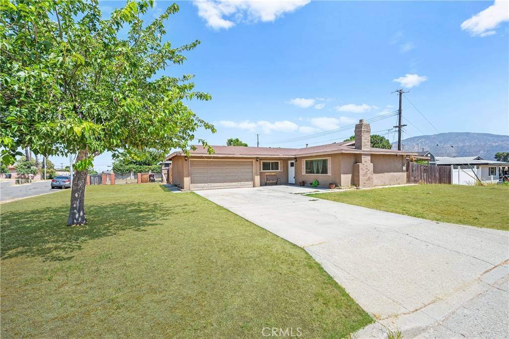 Banning, CA 92220,2174 W Monroe ST