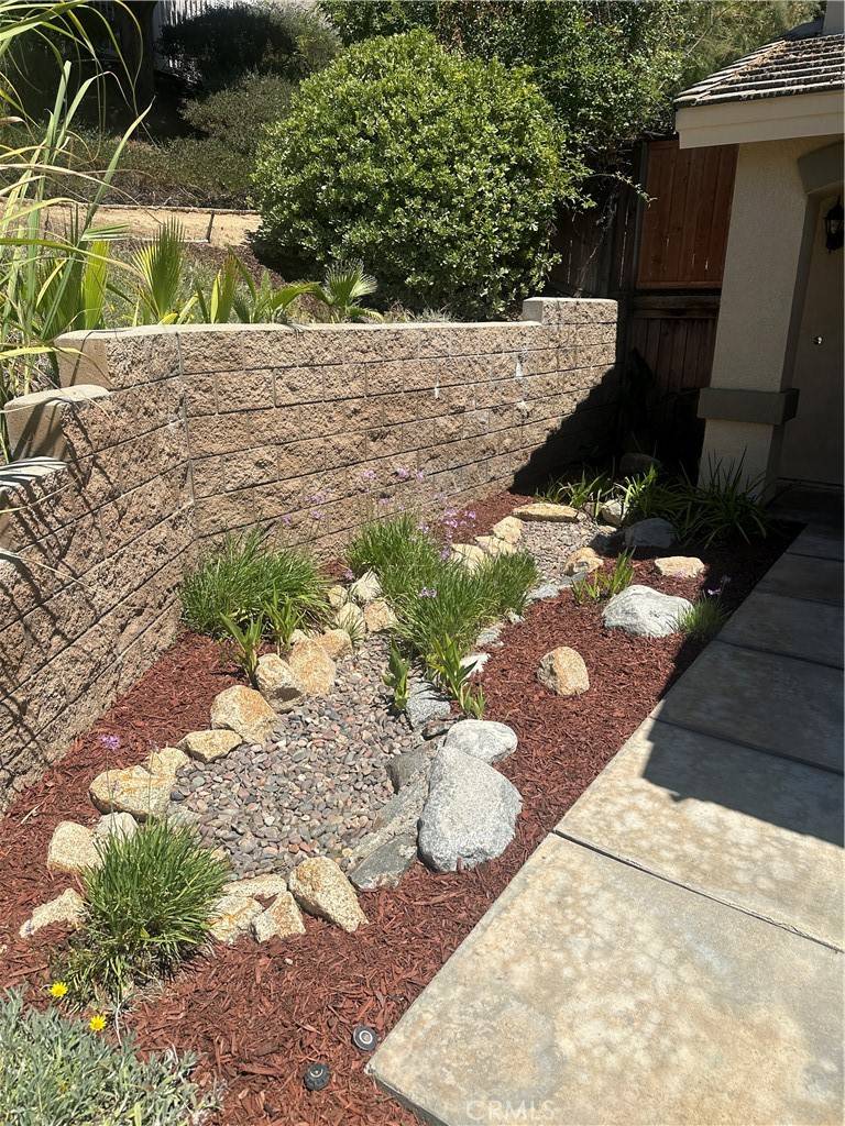Murrieta, CA 92563,39258 Cayman CT
