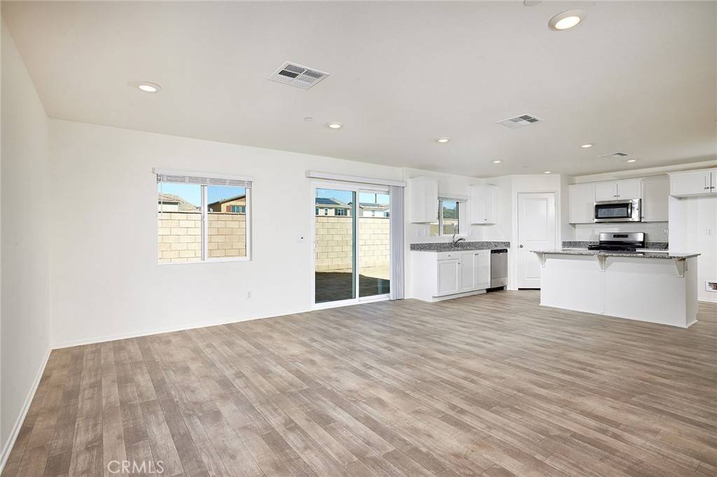 Winchester, CA 92596,30480 Genesis CT
