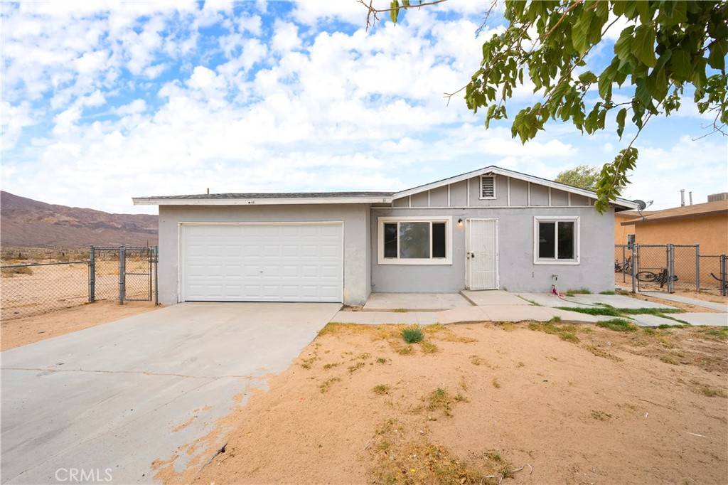 Yermo, CA 92398,36061 Dividing Line ST