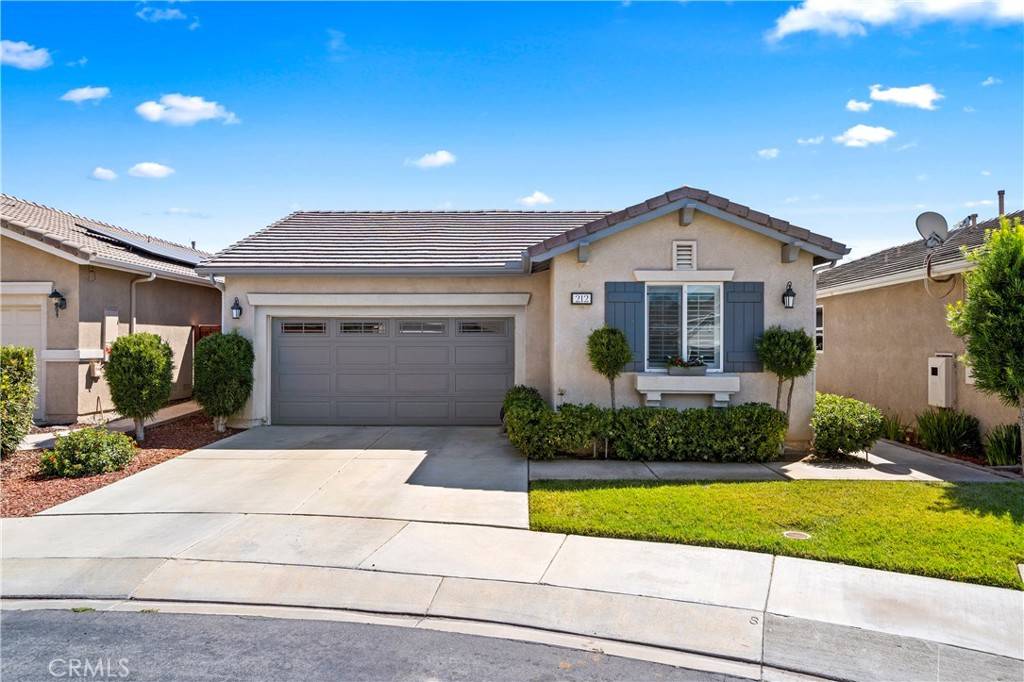 Hemet, CA 92545,212 Hoch Way