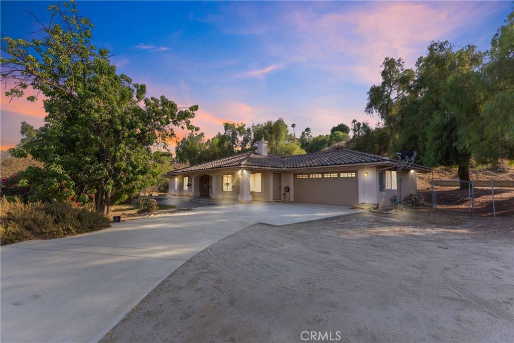 Riverside, CA 92503,14511 Pine CT