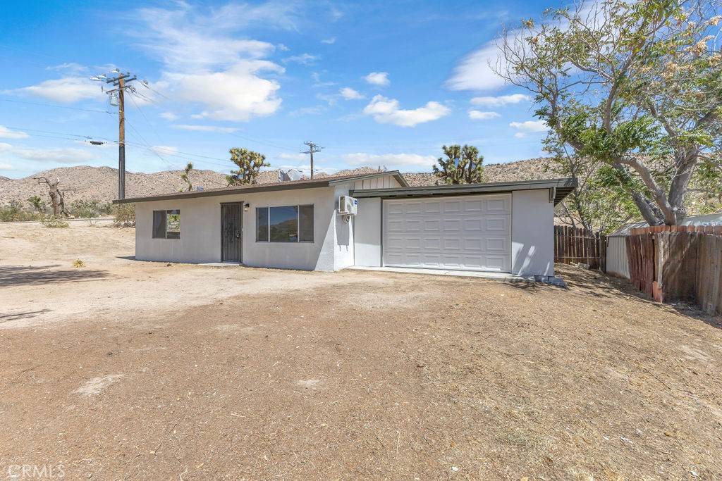 Yucca Valley, CA 92284,6879 Palm AVE