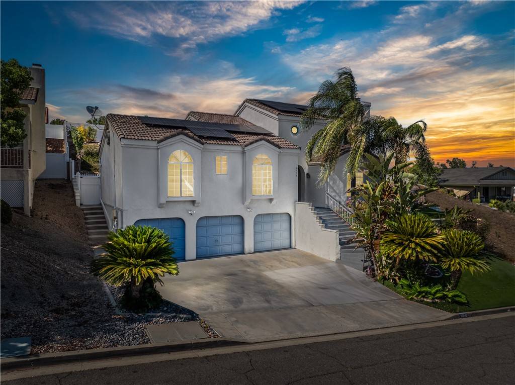 Canyon Lake, CA 92587,30846 Early Round DR