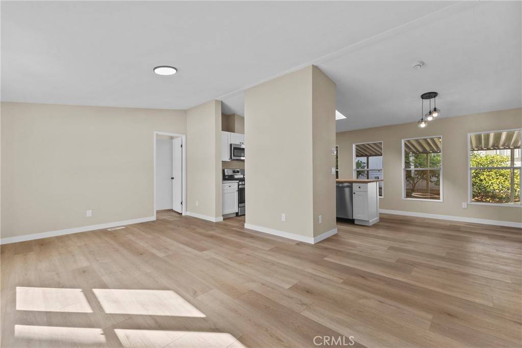 El Cajon, CA 92021,12970 Highway 8 Business #121