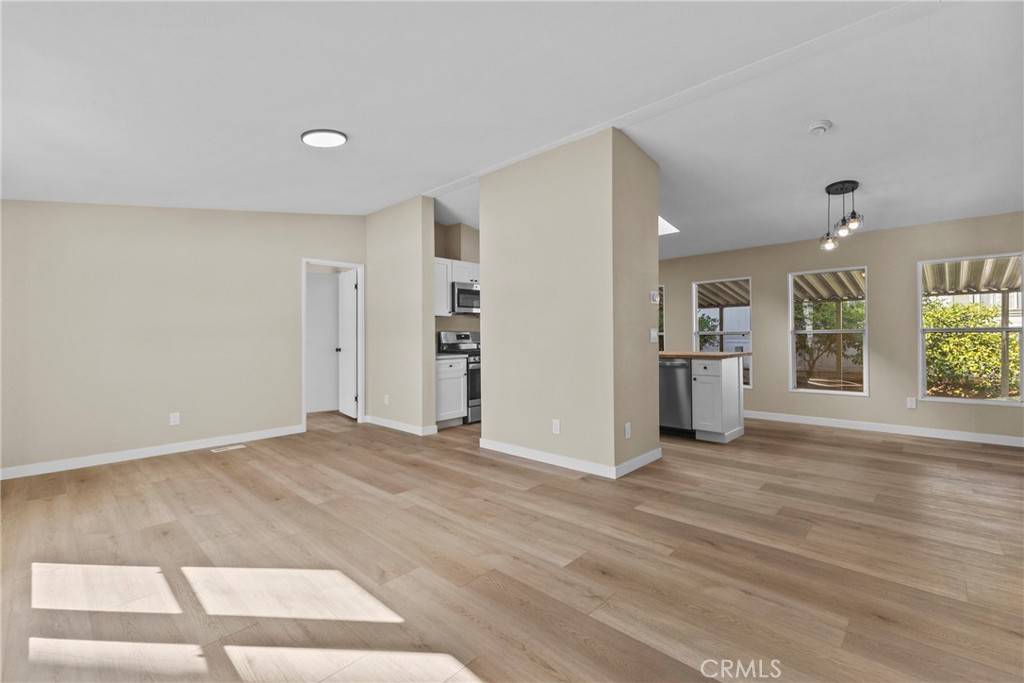 El Cajon, CA 92021,12970 Highway 8 Business #121