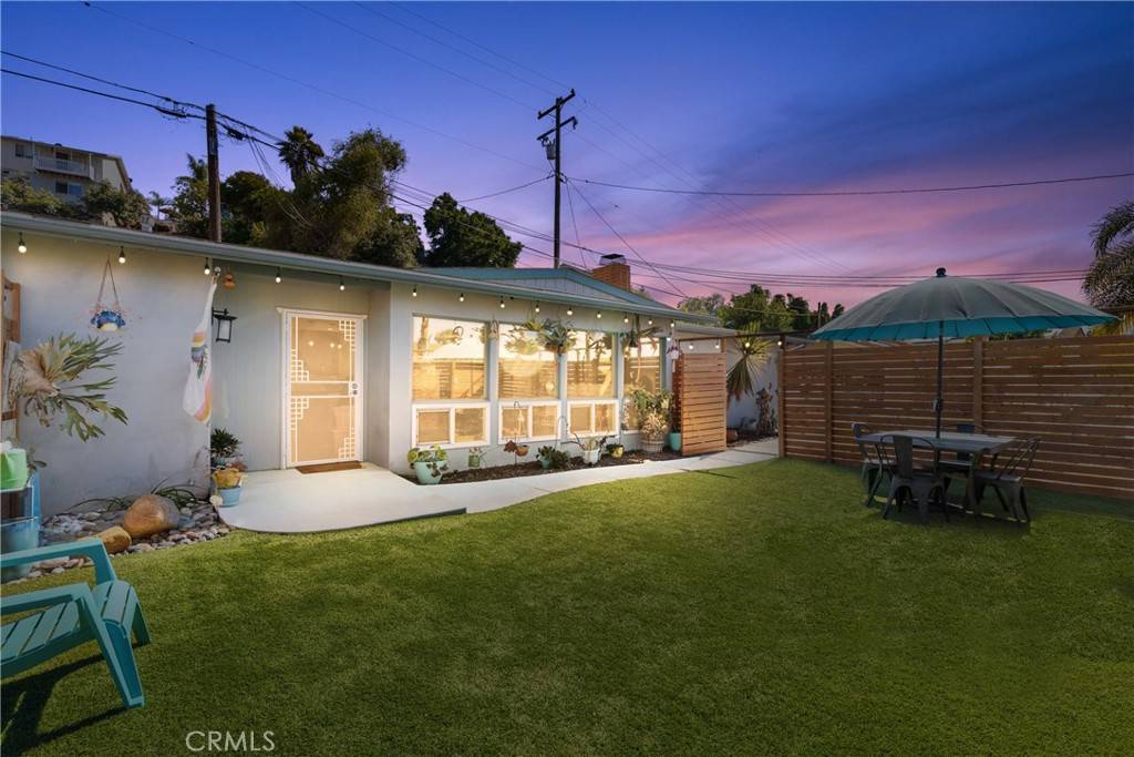 Vista, CA 92083,254 Lobelia DR