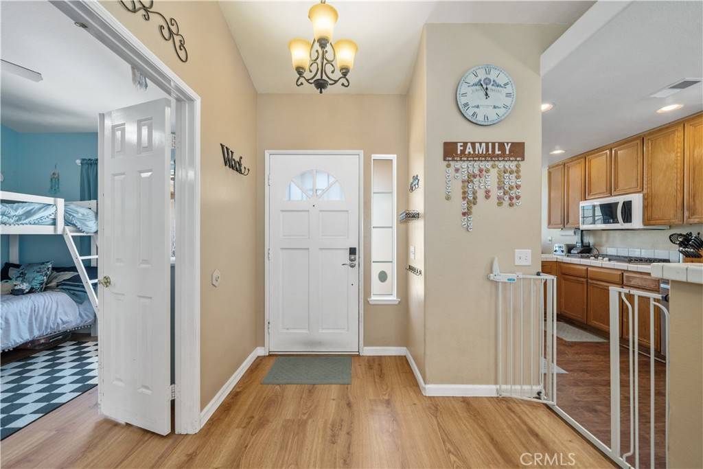 Oceanside, CA 92057,5535 Daybreak CT