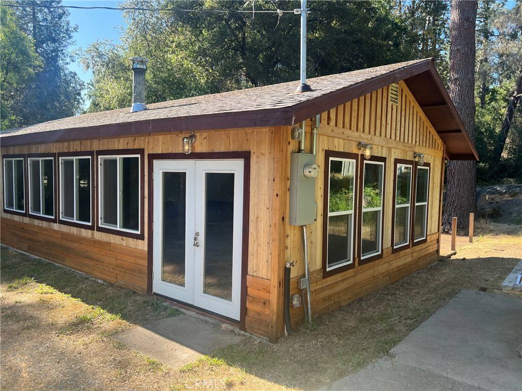 Somerset, CA 95684,7935 Fairplay RD