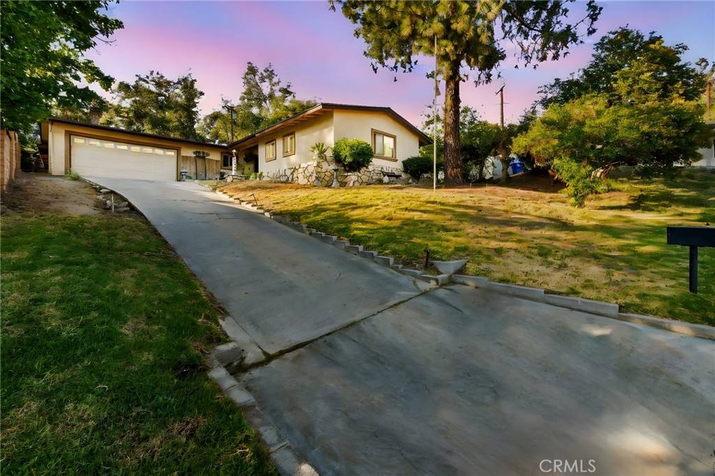 San Bernardino, CA 92404,1850 Belmont CT