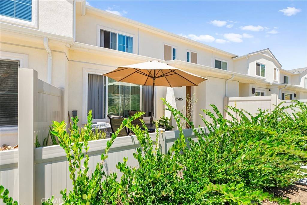 Fallbrook, CA 92028,35115 Rangpur LN