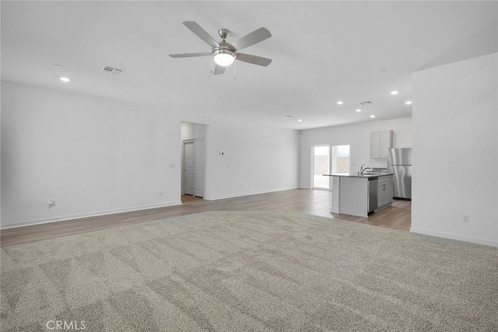 Apple Valley, CA 92307,14790 Indigo RD