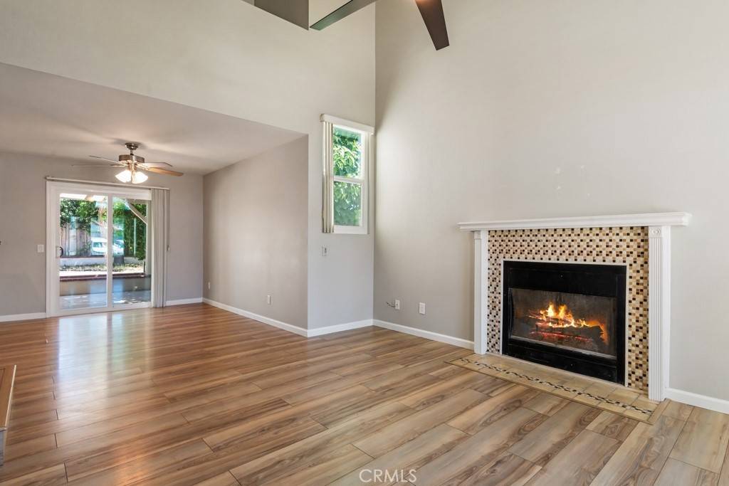 Temecula, CA 92591,39752 Oak Cliff DR