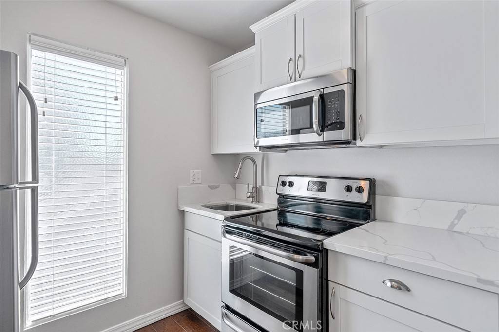 Murrieta, CA 92563,28741 Via Las Flores #346