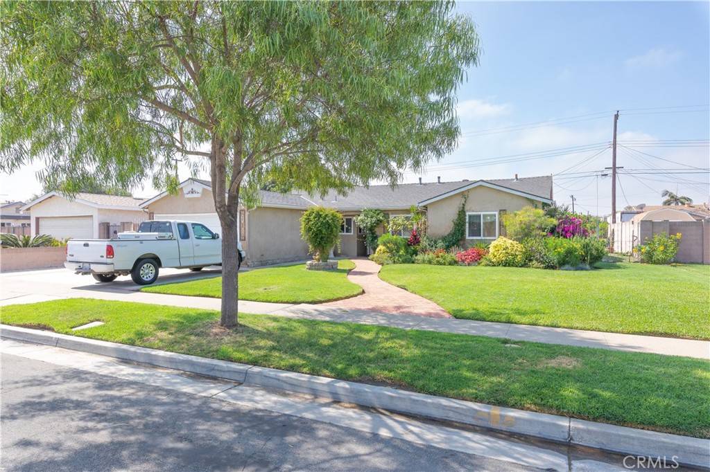Cypress, CA 90630,5132 New York AVE
