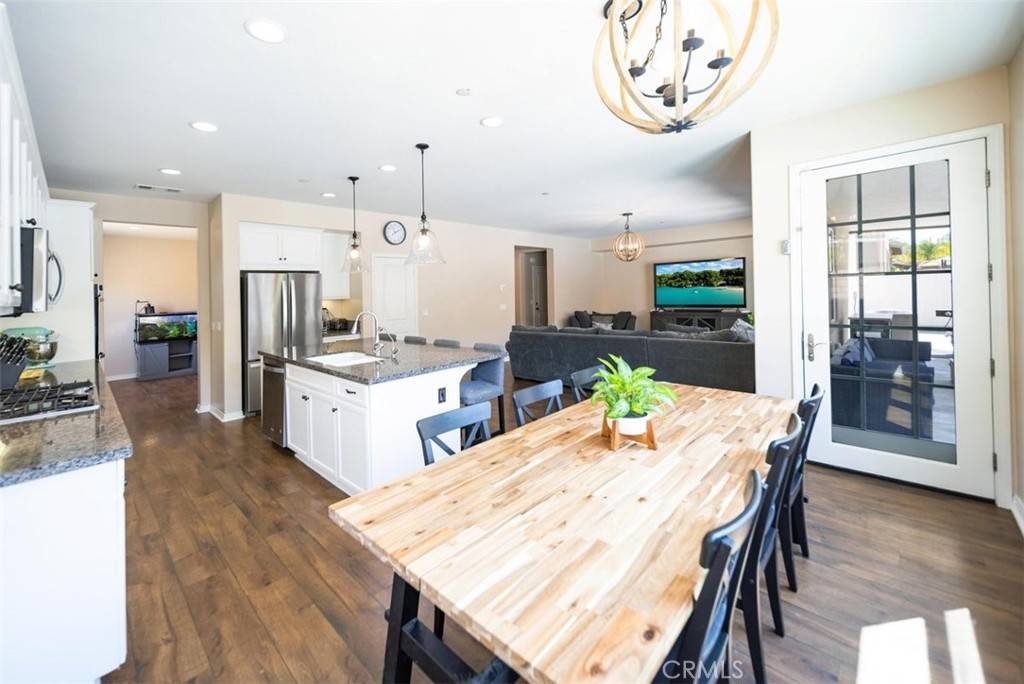 Winchester, CA 92596,32387 Clear Springs DR