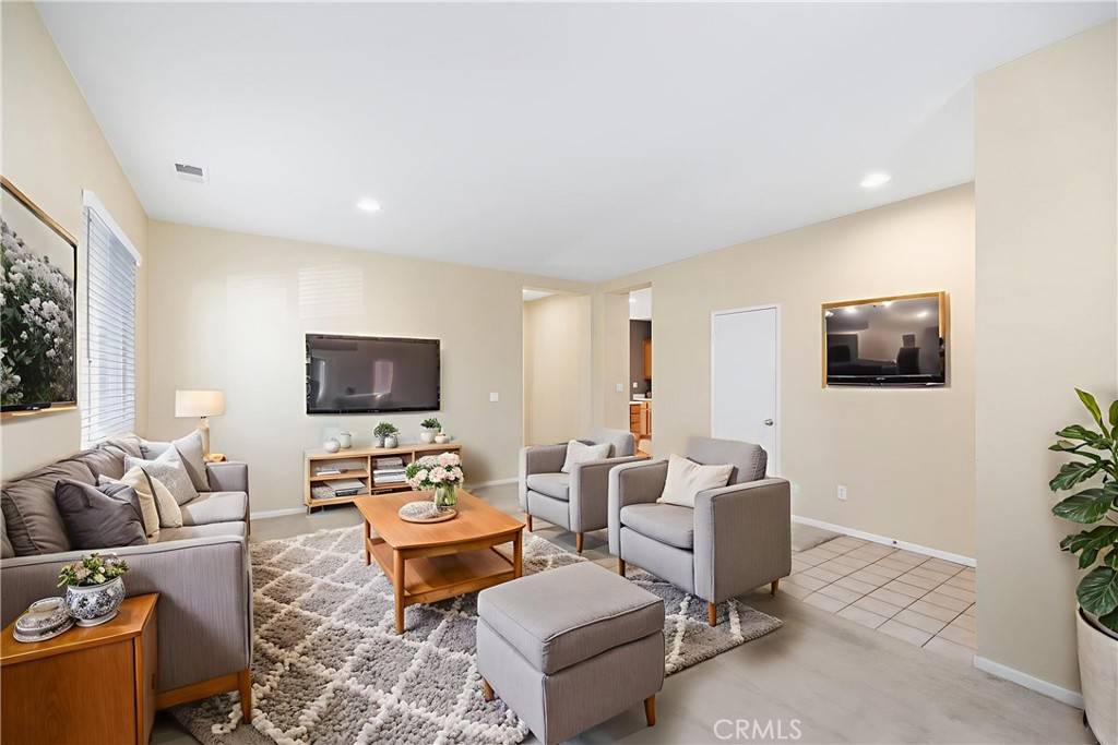 Hemet, CA 92545,125 Moneda CT