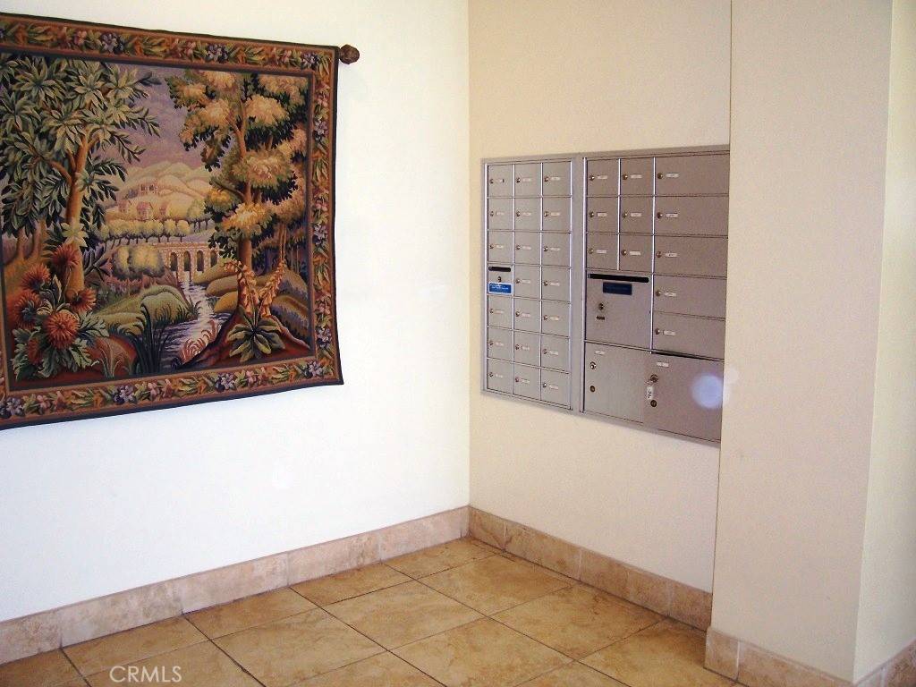 Temecula, CA 92590,27247 Madison AVE #114
