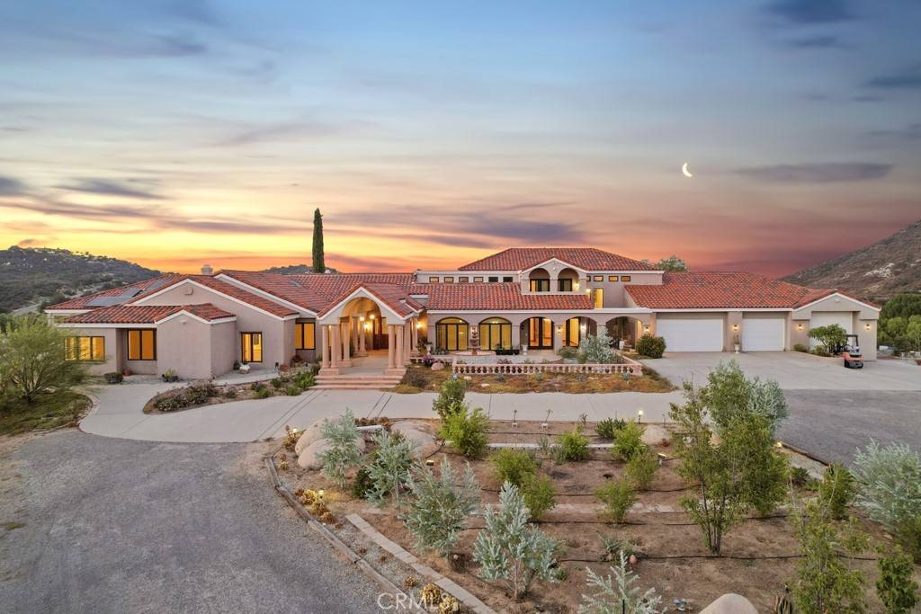 Murrieta, CA 92562,38075 Via Majorca
