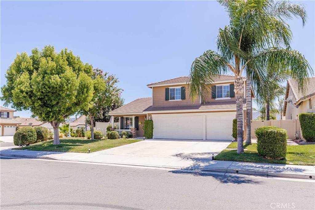 Murrieta, CA 92562,23439 Mountain Breeze DR