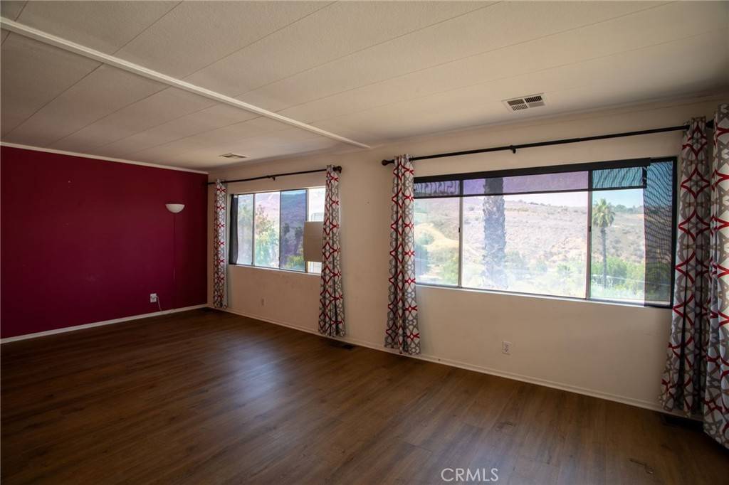 Riverside, CA 92504,15181 Van Buren BLVD #101