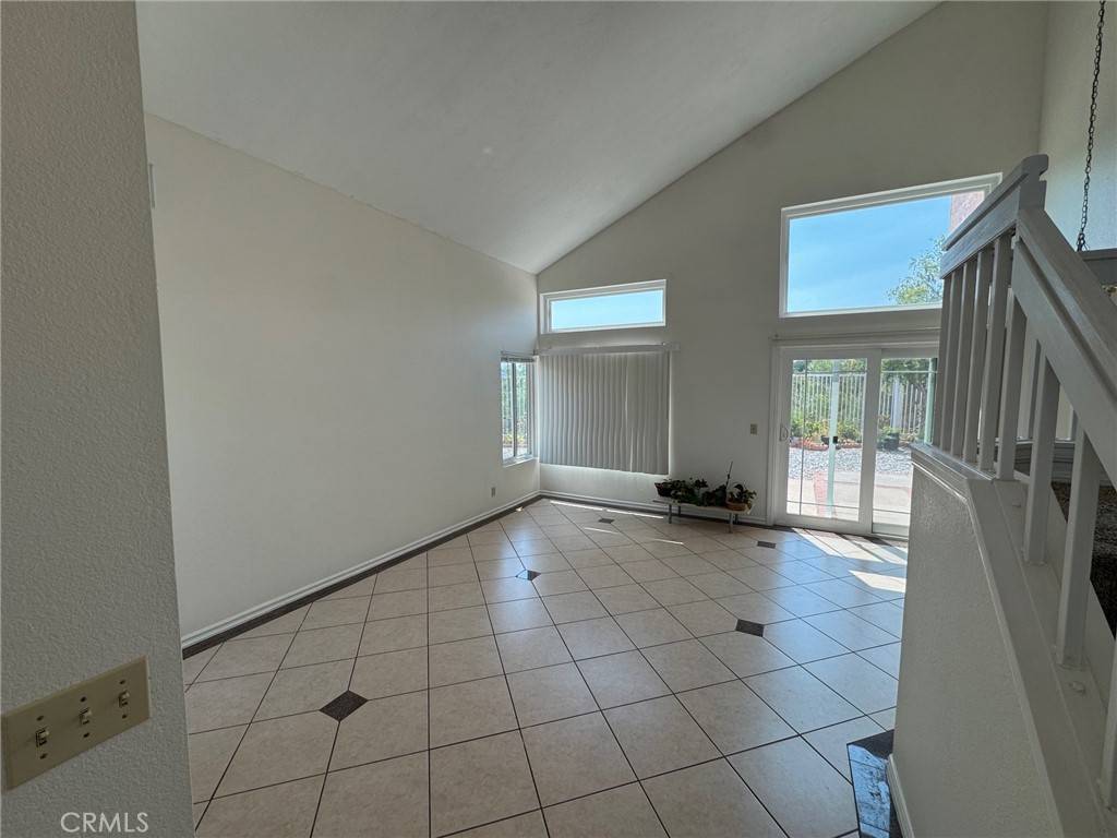 Murrieta, CA 92562,39801 Barcelona